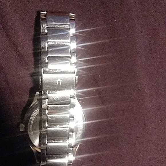 Watch - Picture 2 of 5